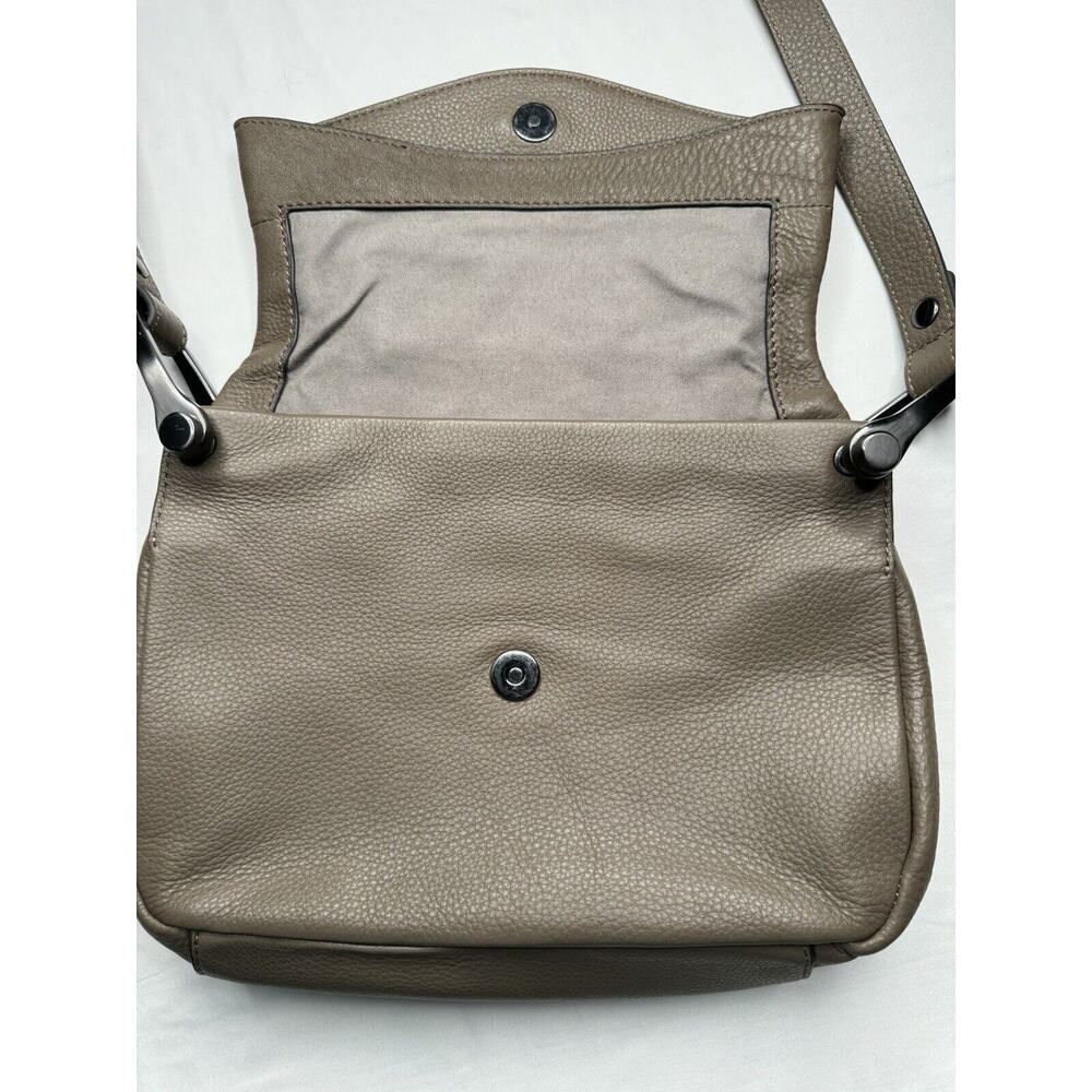 Vince Camuto Leather Crossbody Adjustable Strap Taupe Magnetic Close Preowned​ - Picture 5 of 15